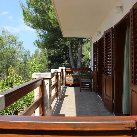Seaside Secluded Zavala, Hvar - 15357 Daire *