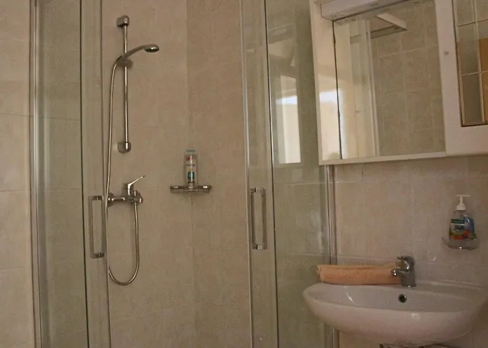 Seaside Secluded Zavala, Hvar - 15357 * Jelsa (Hvar)