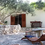 Seaside Secluded Zavala, Hvar - 15357 דירה ילסה